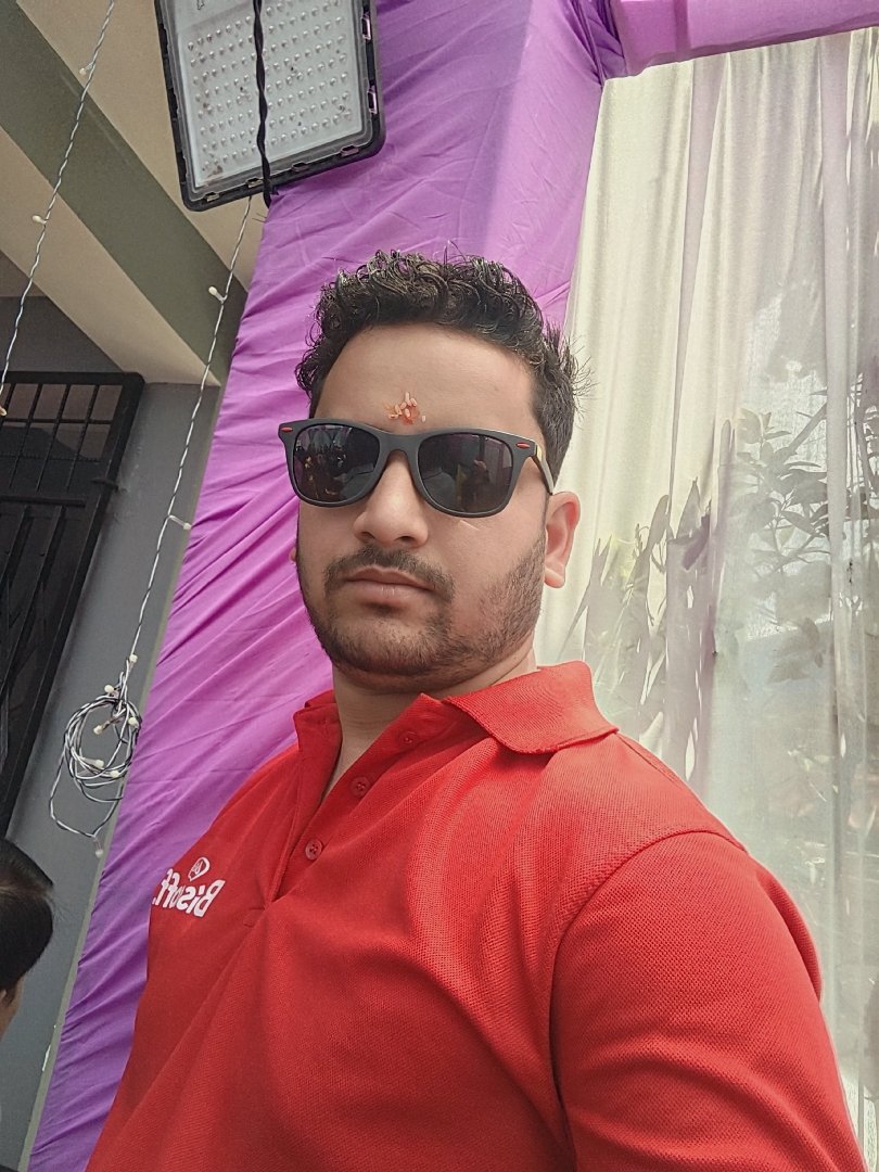 दीपक मेहता